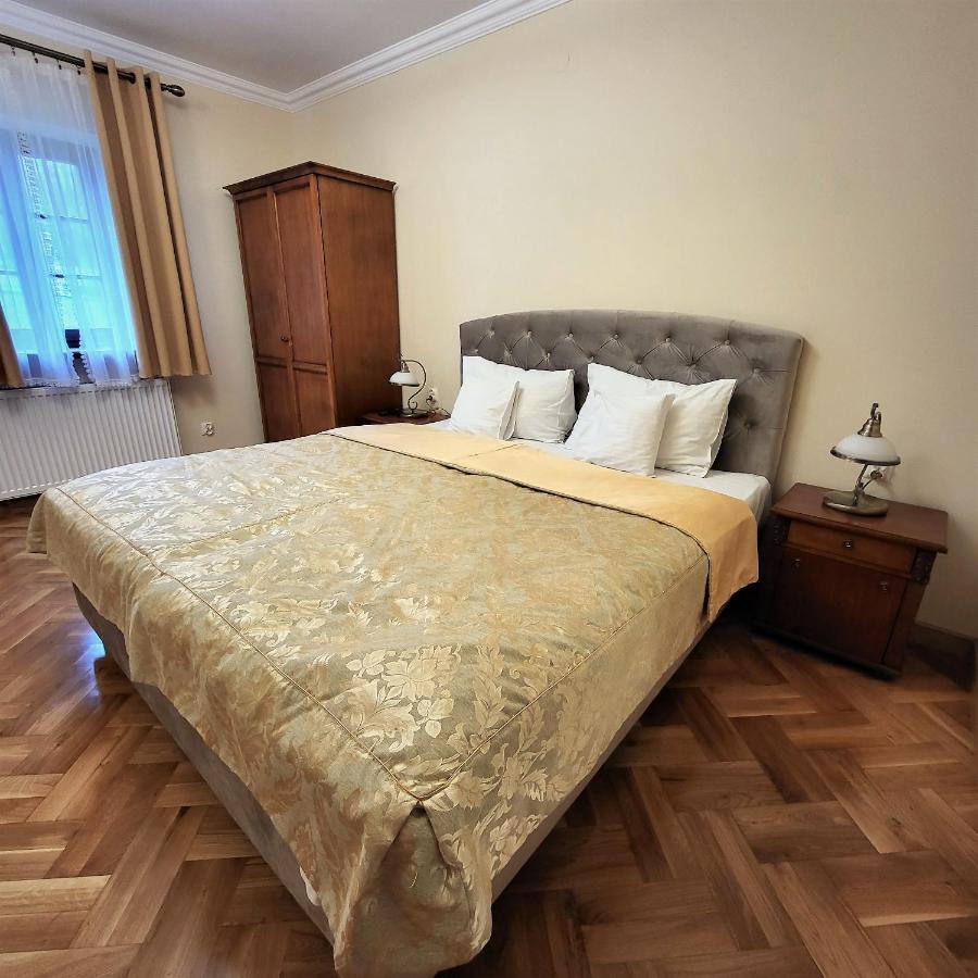 Hotel Sarmata Zespol Dworski Sandomierz Kültér fotó
